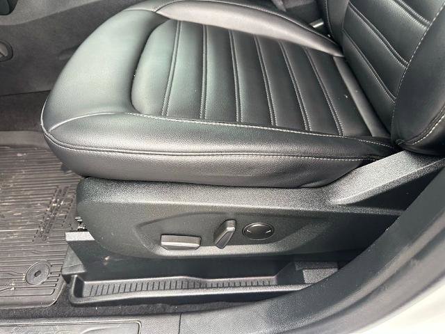 Certified 2022 Ford Edge SEL w/ Convenience Package AWD/4WD image 12