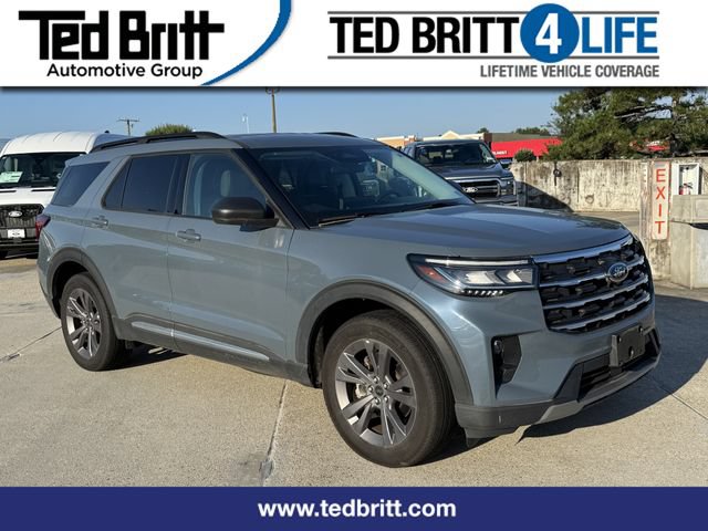 Certified 2025 Ford Explorer Active w/ Active Comfort Package AWD/4WD video 1
