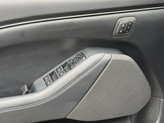 Certified 2025 Ford Mustang Mach-E Select w/ Comfort Package Lite AWD/4WD image 31