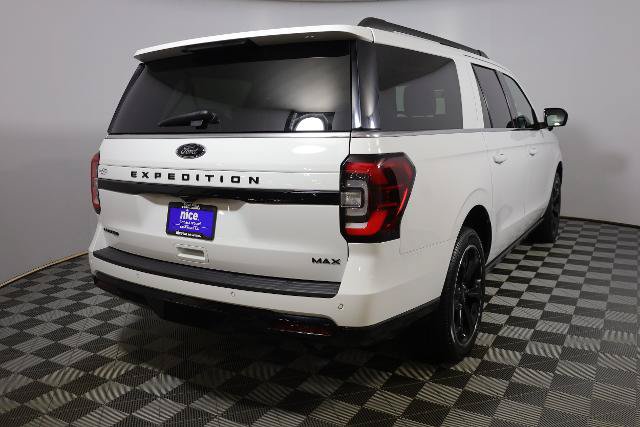 Certified 2023 Ford Expedition Max Limited AWD/4WD image 5