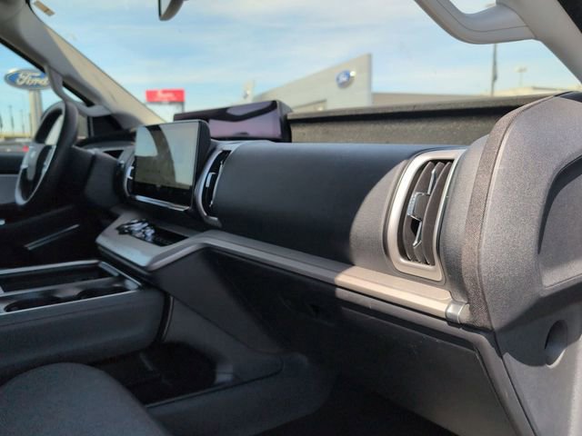 Certified 2025 Ford Expedition Active image 21