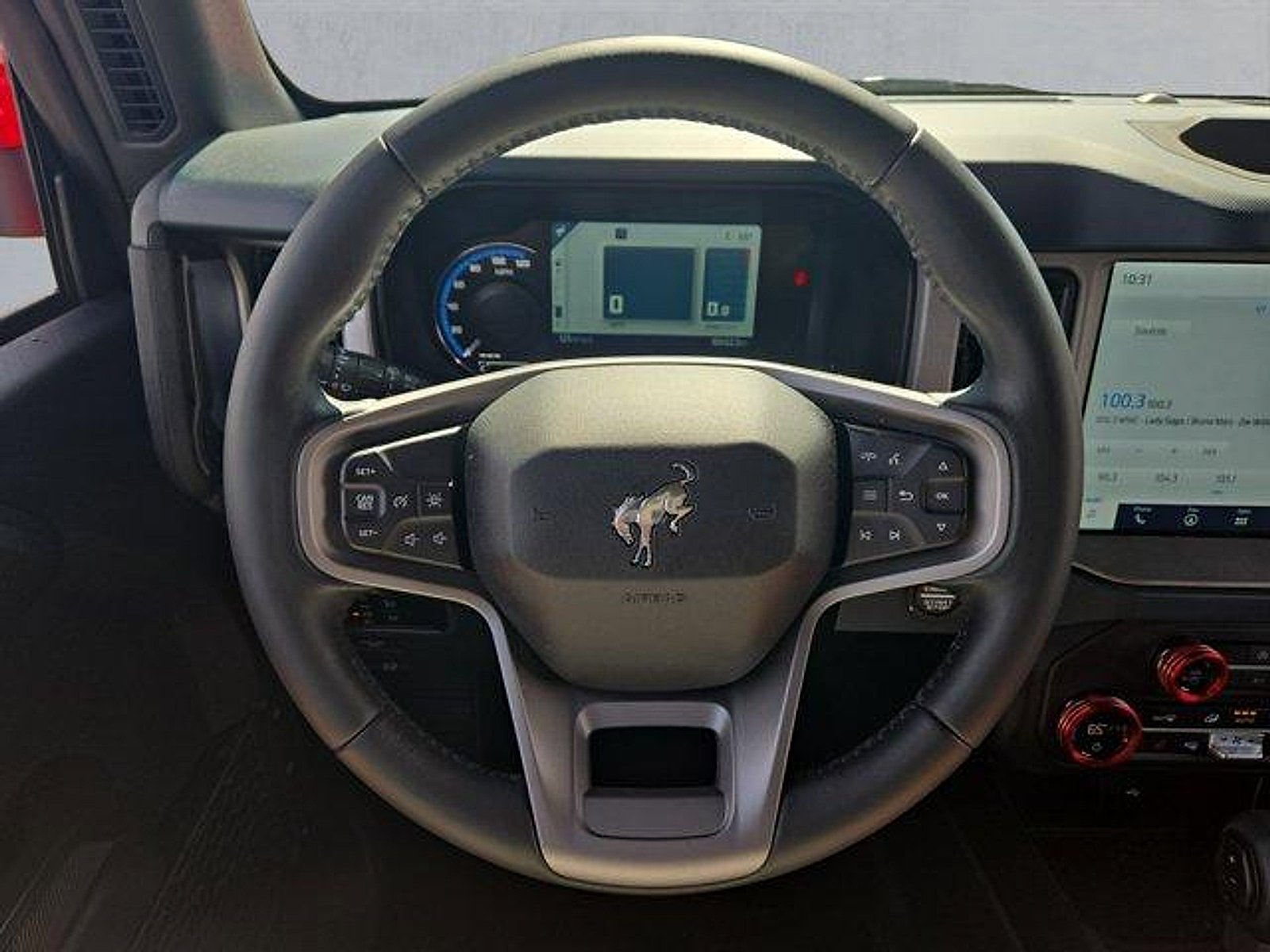 Certified 2024 Ford Bronco Outer Banks AWD/4WD image 13