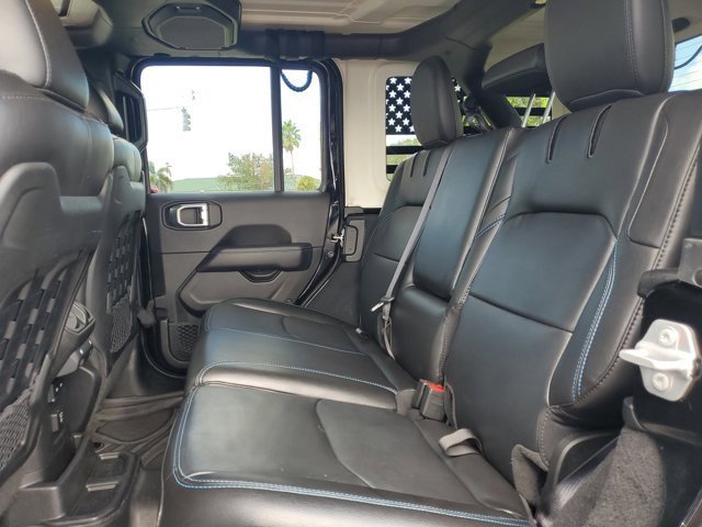 Used 2023 Jeep Wrangler Rubicon image 15
