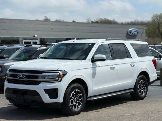 Certified 2023 Ford Expedition Max XLT image 33