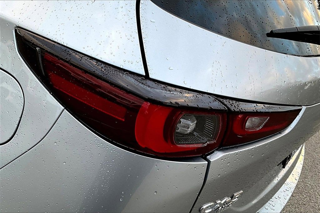 Used 2023 MAZDA CX-5 AWD 2.5 S w/ Premium Package image 29