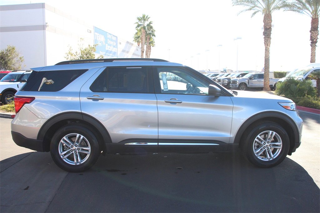 Certified 2022 Ford Explorer XLT w/ Equipment Group 202A image 10