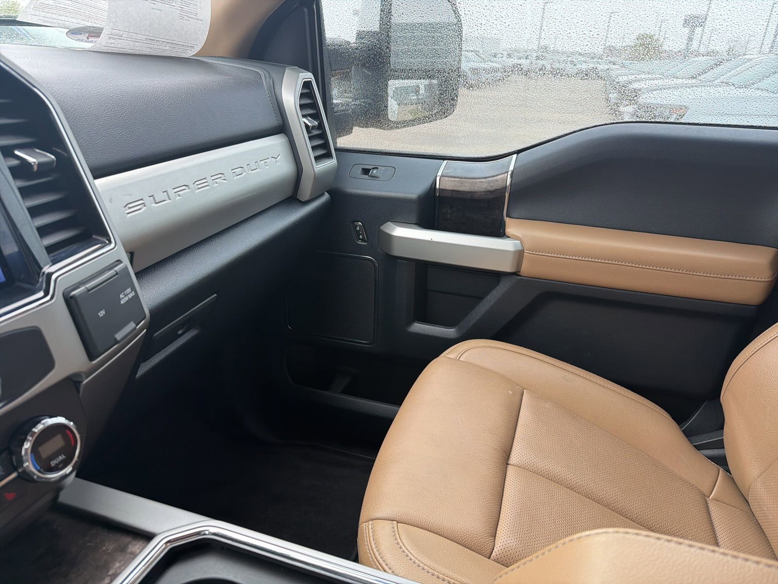 Certified 2022 Ford F350 Lariat w/ Lariat Ultimate Package AWD/4WD image 25