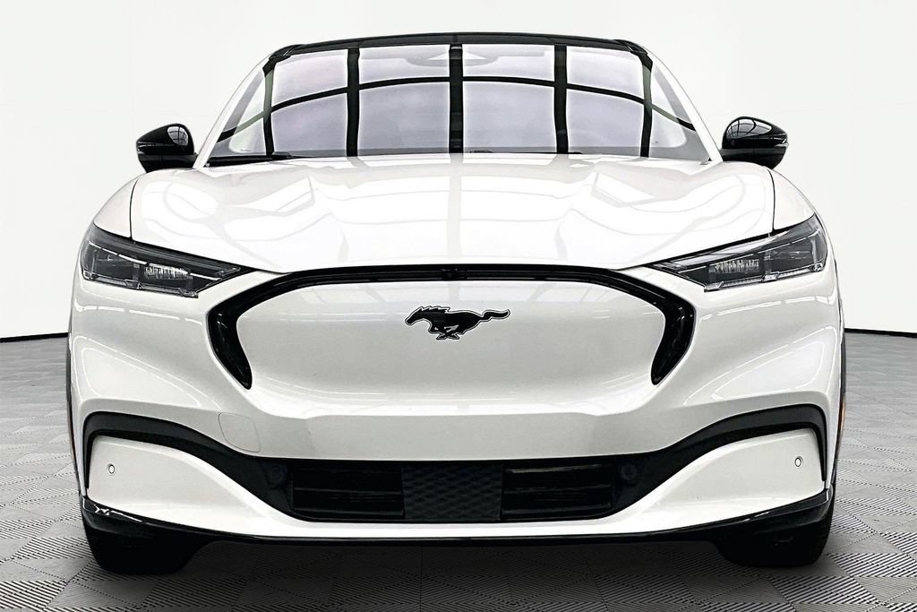 Certified 2023 Ford Mustang Mach-E Premium AWD/4WD image 3