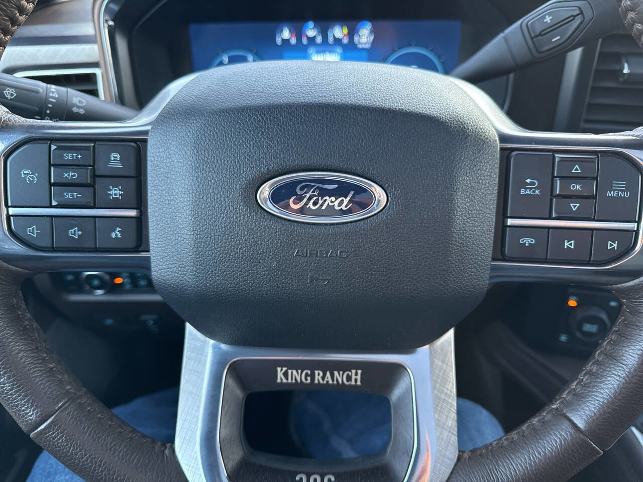 Certified 2024 Ford F350 King Ranch w/ Chrome Package image 40