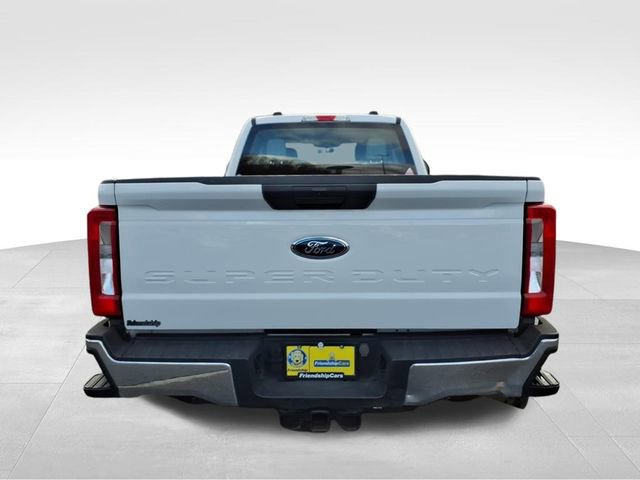 Certified 2023 Ford F250 XL w/ XL Chrome Package image 5
