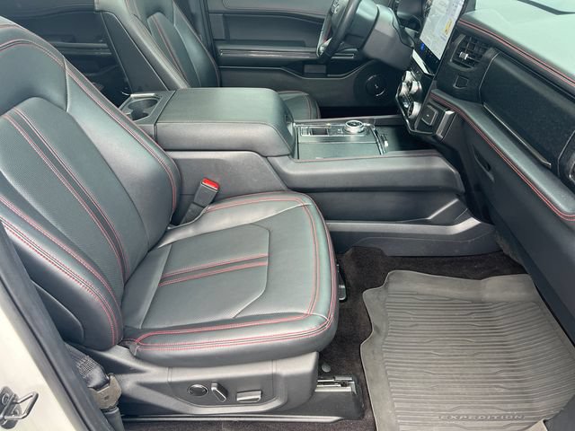Certified 2022 Ford Expedition Limited RWD image 17