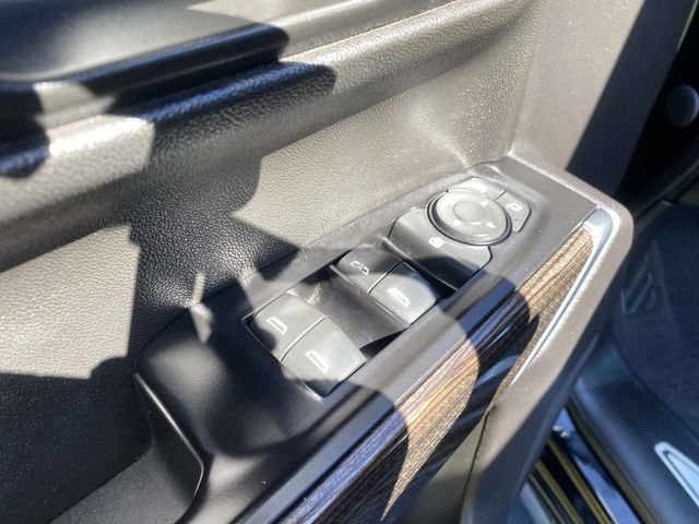 Used 2020 Chevrolet Silverado 1500 LT w/ All-Star Edition AWD/4WD image 17
