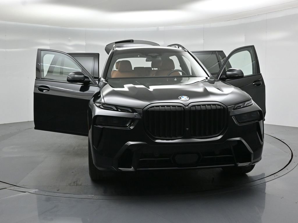 Used 2026 BMW X7 xDrive40i w/ Executive Package AWD/4WD image 33