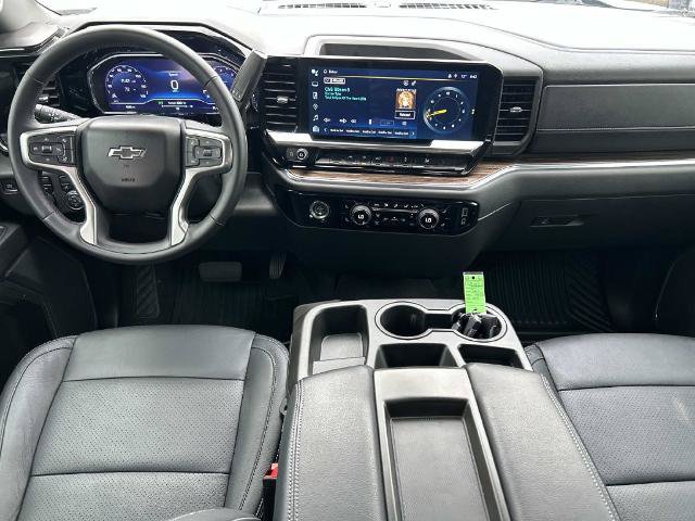 Used 2024 Chevrolet Silverado 1500 RST AWD/4WD image 14