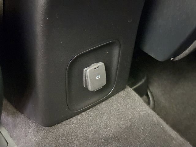 Certified 2020 Ford Escape SE image 32