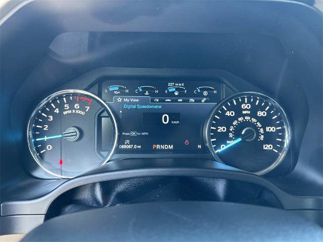 Certified 2020 Ford F150 Lariat image 36