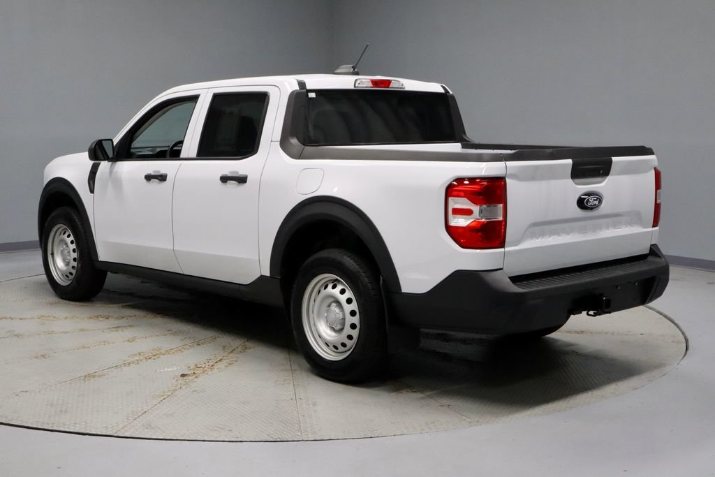 Certified 2025 Ford Maverick XL FWD image 8