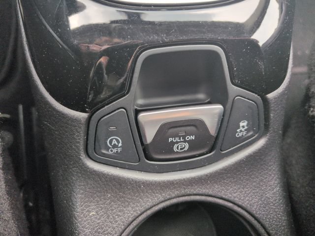 Used 2019 Jeep Compass Latitude FWD image 43