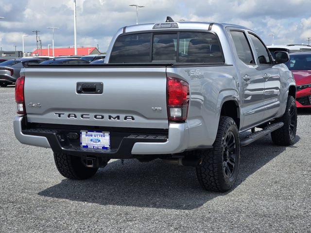 Used 2022 Toyota Tacoma SR AWD/4WD image 7