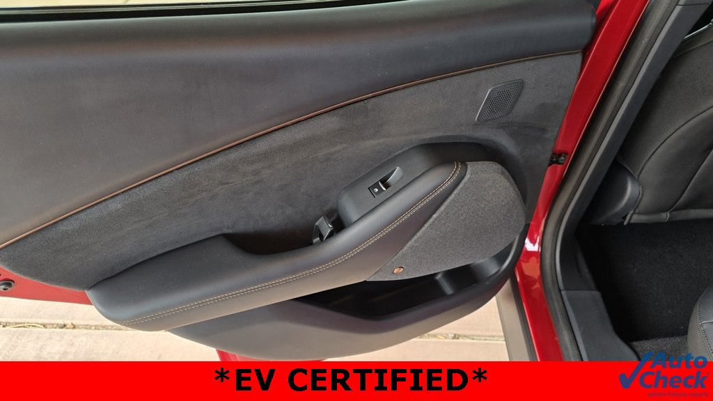 Certified 2021 Ford Mustang Mach-E GT image 21