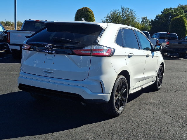 Certified 2023 Ford Edge ST-Line AWD/4WD image 13