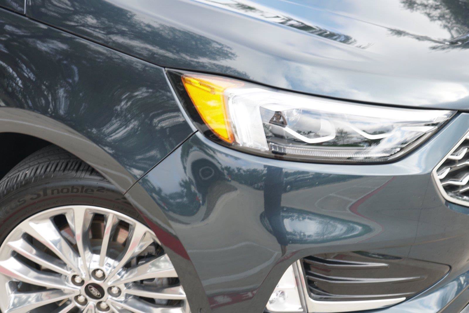 Certified 2024 Ford Edge Titanium w/ Titanium Elite Package AWD/4WD image 3