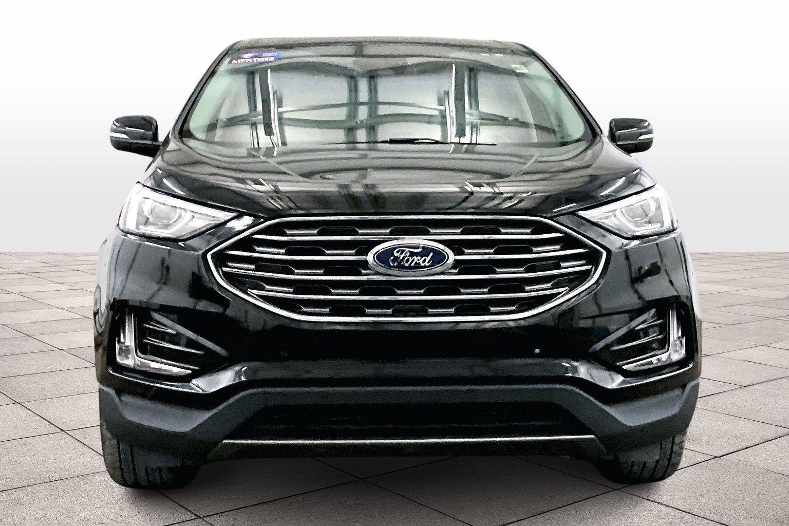 Certified 2021 Ford Edge Titanium image 6