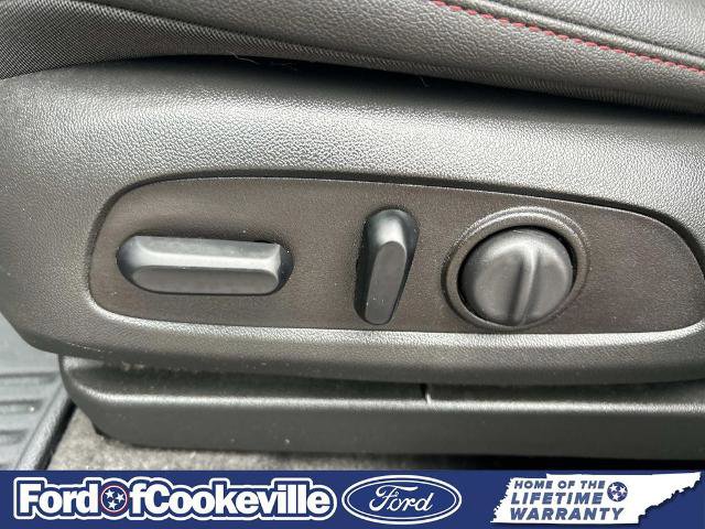 Used 2025 Chevrolet Trax RS w/ Driver Confidence Package FWD image 27