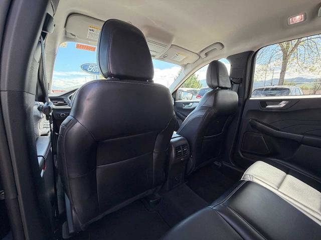 Certified 2024 Ford Escape Platinum AWD/4WD image 24