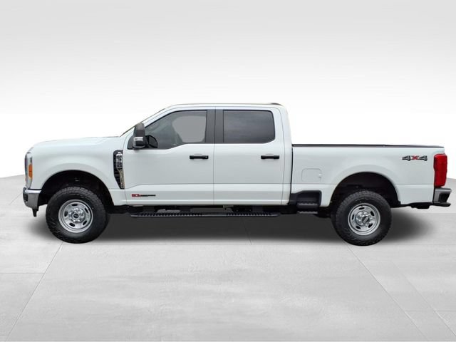 Certified 2023 Ford F350 XL w/ XL Off-Road Package AWD/4WD image 4