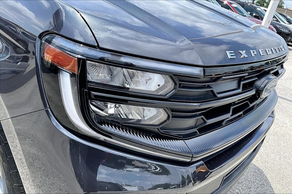 Certified 2025 Ford Expedition Max Active AWD/4WD image 29