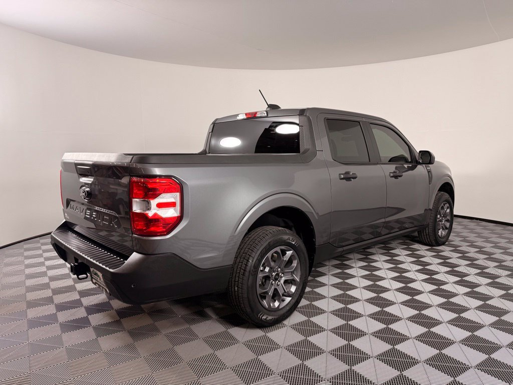 Certified 2025 Ford Maverick XLT w/ XLT Luxury Package FWD image 9