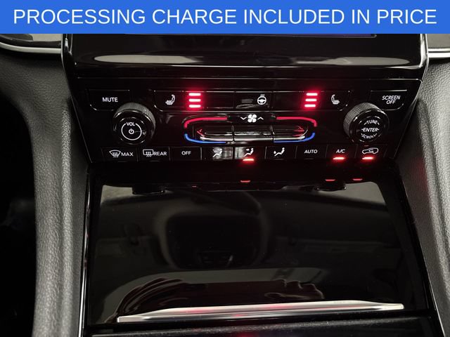 Used 2022 Jeep Grand Cherokee Laredo w/ Luxury Tech Group I AWD/4WD image 10