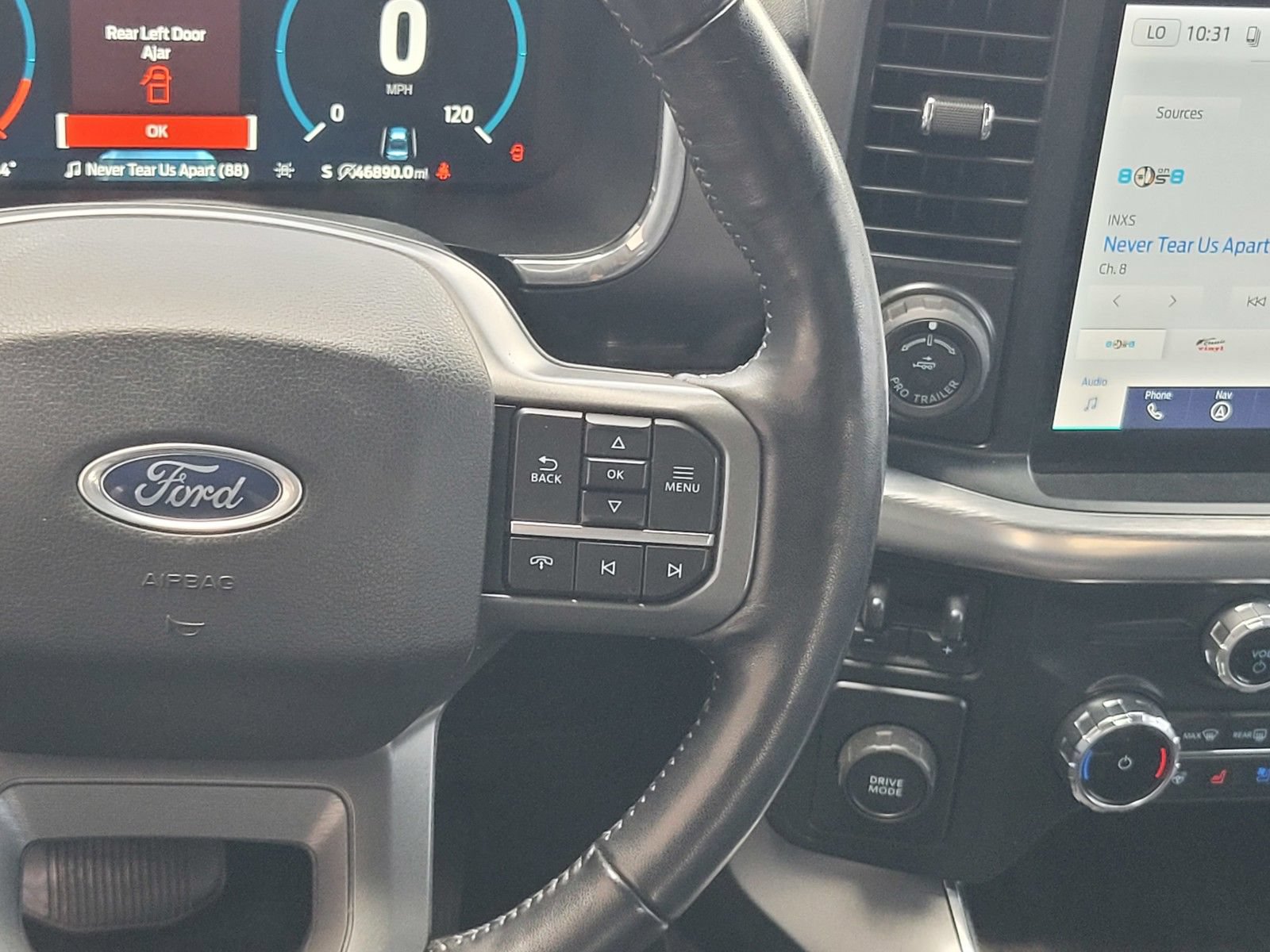 Certified 2022 Ford F150 Lariat w/ Equipment Group 502A High RWD image 14