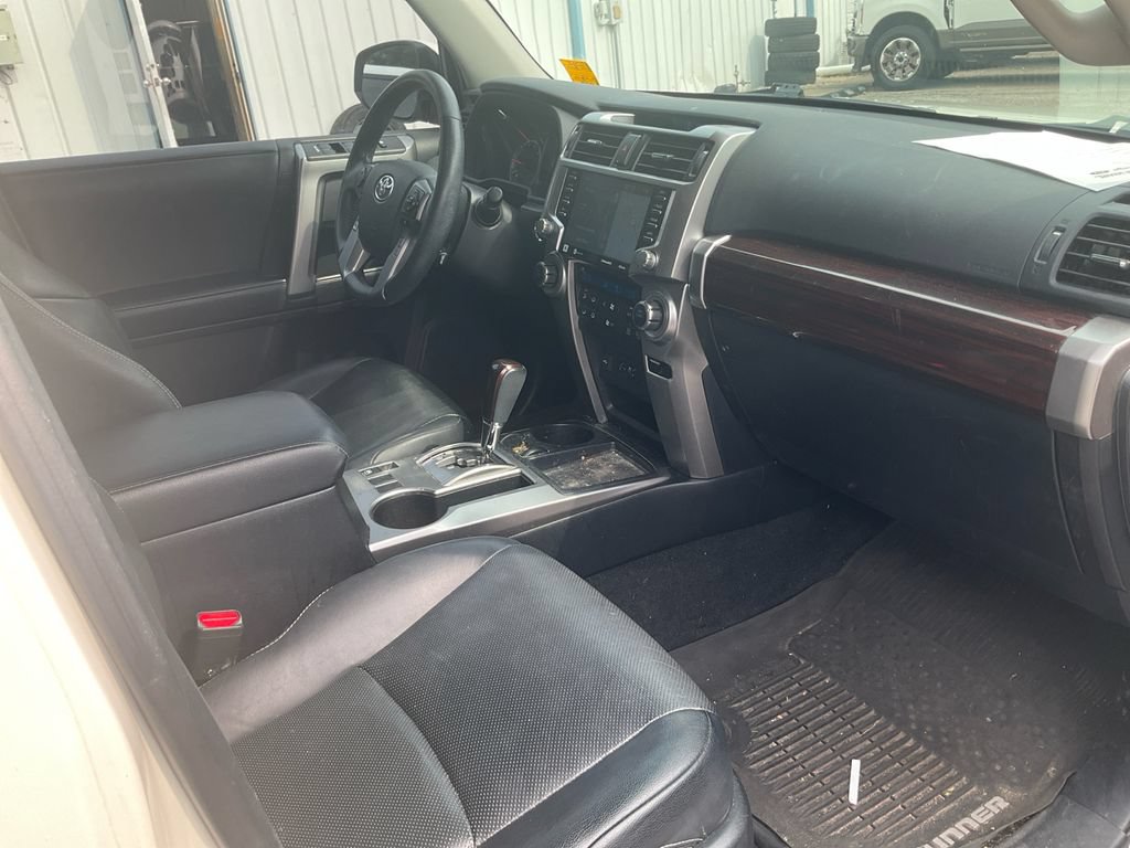 Used 2020 Toyota 4Runner Limited RWD image 11