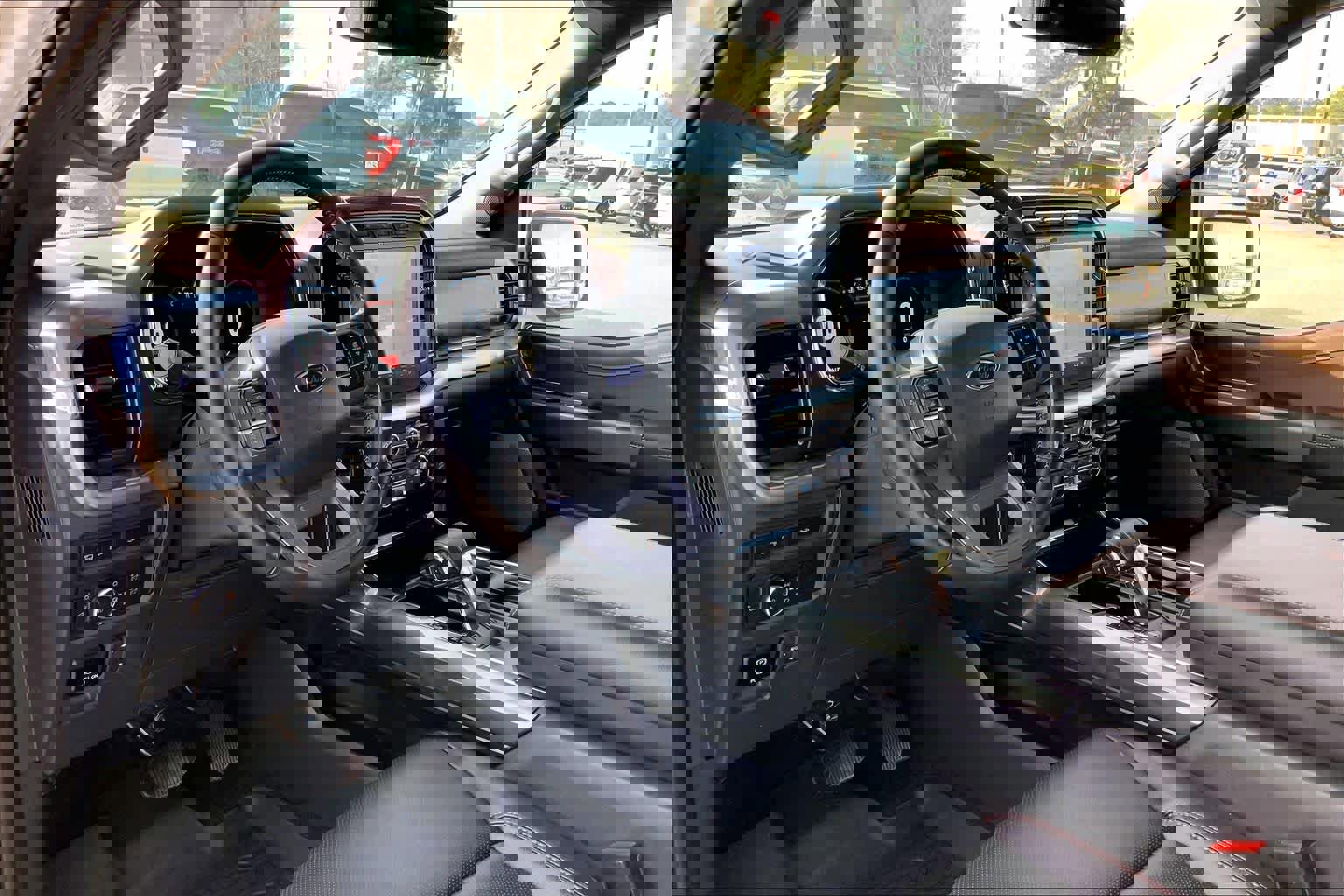 Certified 2023 Ford F150 Lariat w/ Equipment Group 502A High image 17