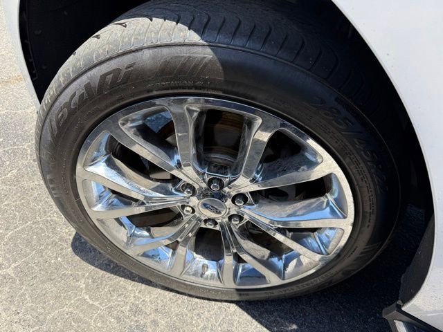 Certified 2019 Ford Expedition XLT w/ Equipment Group 202A RWD image 2