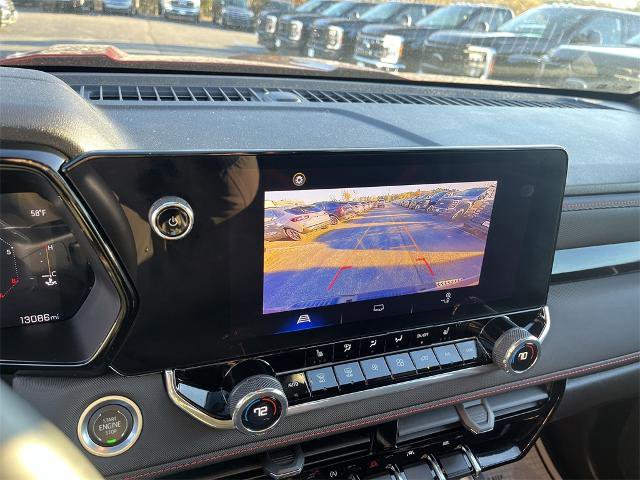 Used 2024 Chevrolet Colorado Z71 w/ Z71 Convenience Package 2 image 10