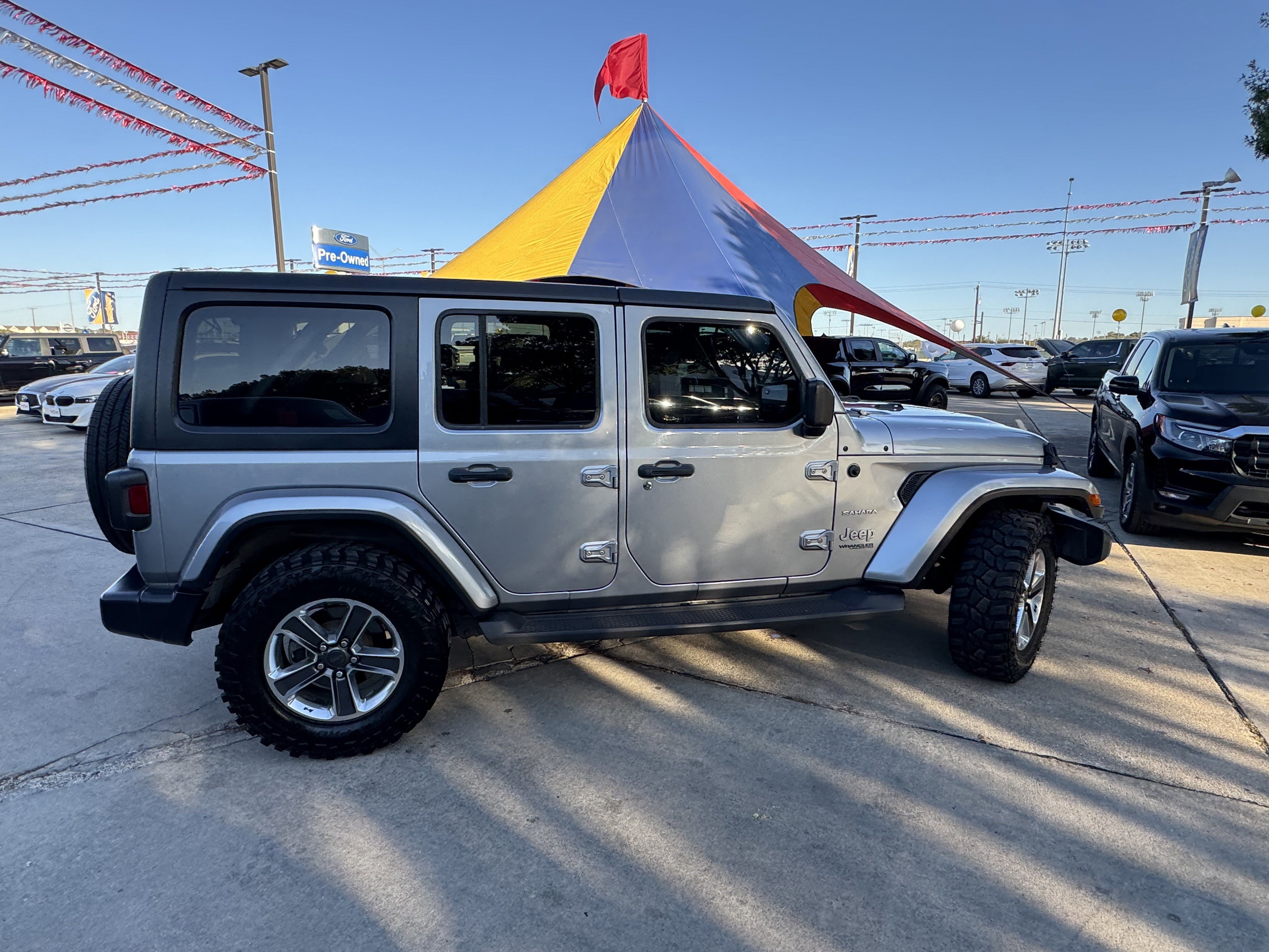Used 2020 Jeep Wrangler Unlimited Sahara image 4