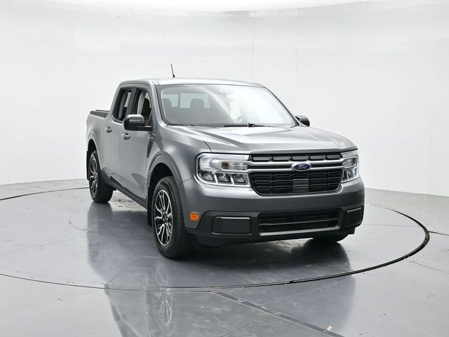 Certified 2024 Ford Maverick Lariat w/ 4K Tow Package AWD/4WD image 4