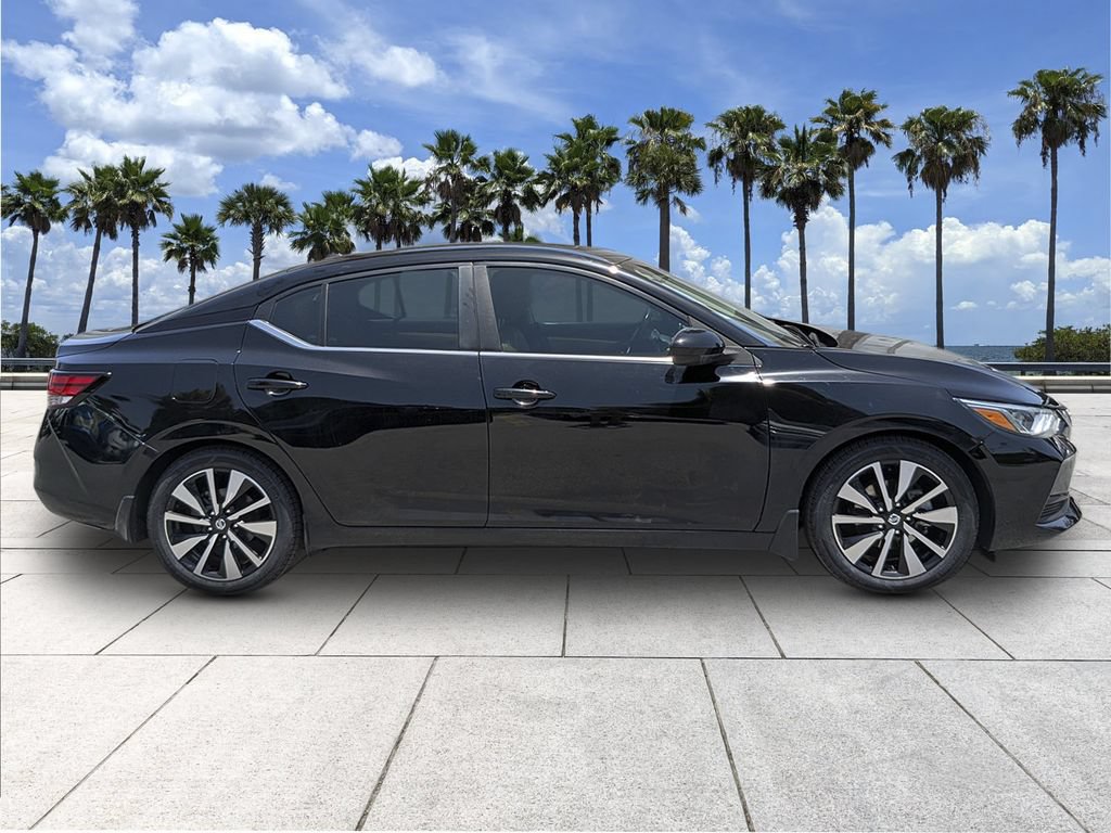 Used 2023 Nissan Sentra SV w/ SV Premium Package FWD image 8