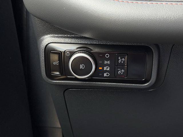 Certified 2025 Ford Explorer Active w/ Active Comfort Package RWD image 23