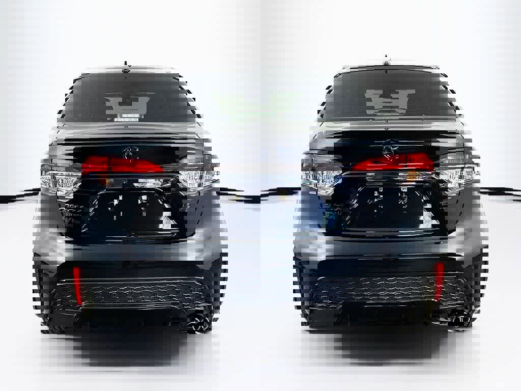 Used 2022 Toyota Corolla SE image 4