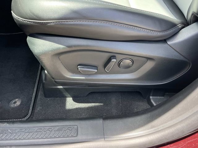 Certified 2023 Ford Explorer XLT w/ Equipment Group 202A AWD/4WD image 34
