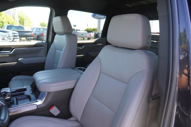 Used 2023 Chevrolet Silverado 1500 RST w/ Convenience Package II image 10