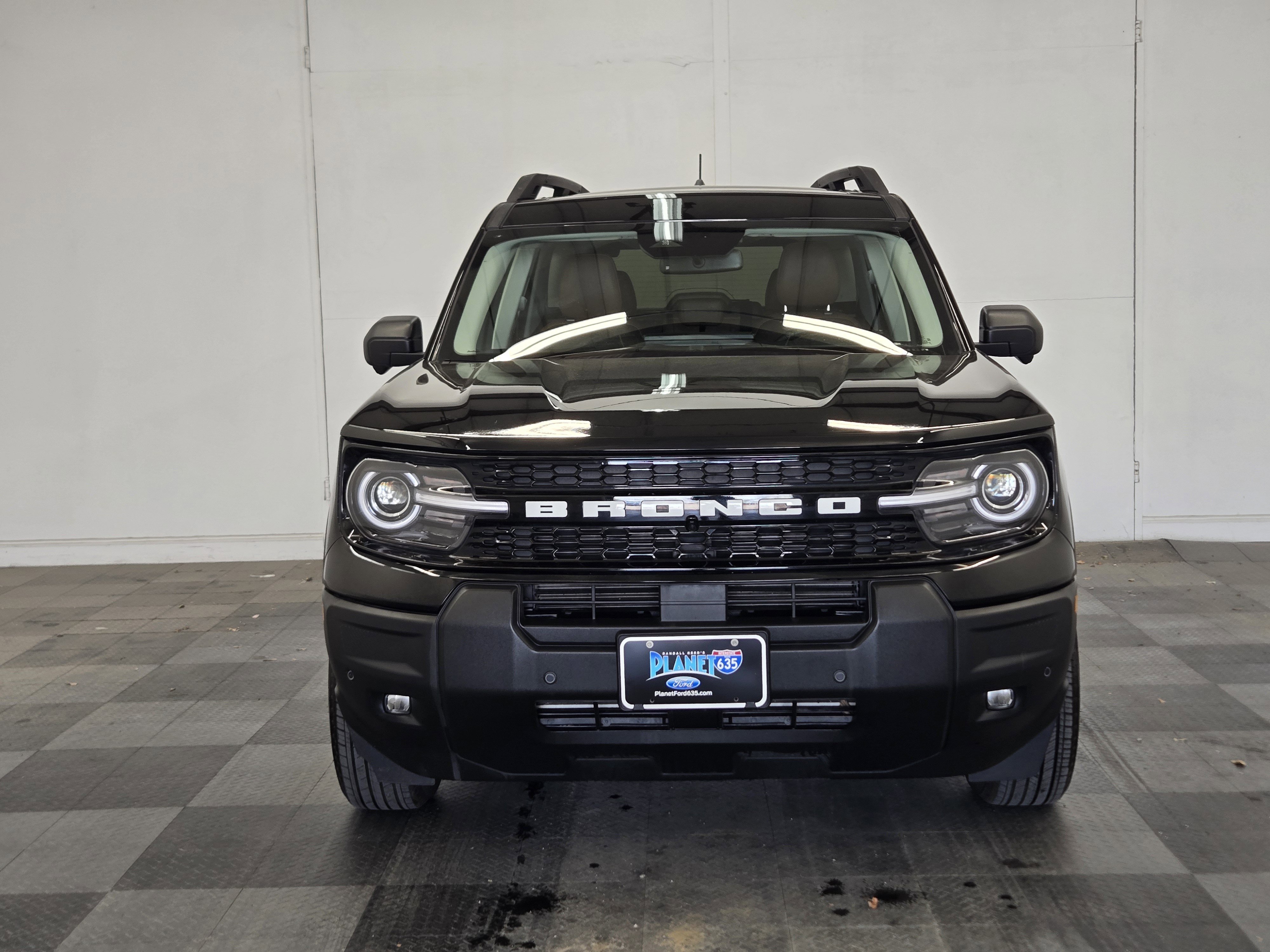 Certified 2025 Ford Bronco Sport Outer Banks w/ Outer Banks Tech Package+ video 3