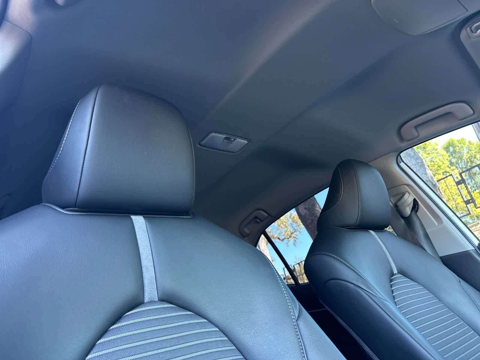 Used 2023 Toyota Camry SE w/ Convenience Package FWD image 16
