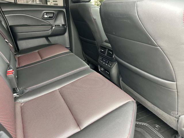 Used 2026 Honda Ridgeline Black Edition image 21