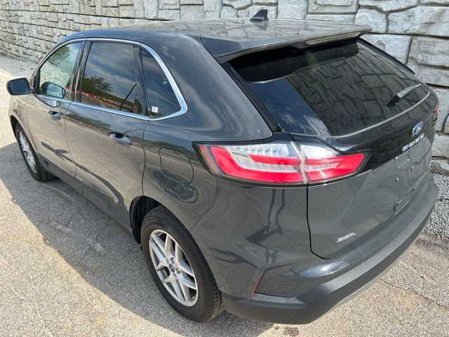 Certified 2021 Ford Edge SEL w/ Convenience Package AWD/4WD image 4