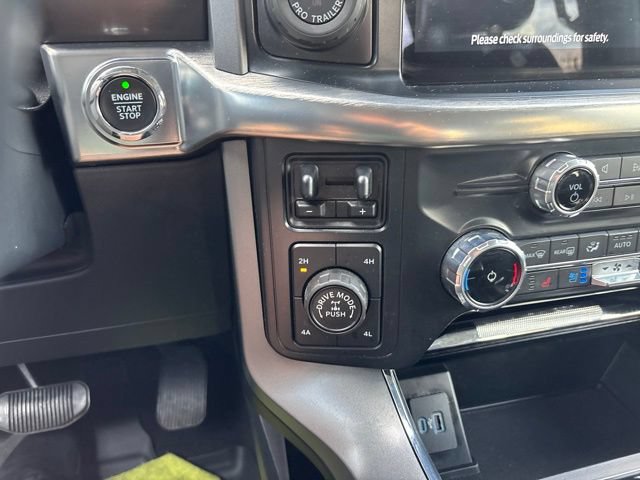 Certified 2022 Ford F150 Lariat w/ FX4 Off-Road Package AWD/4WD image 18